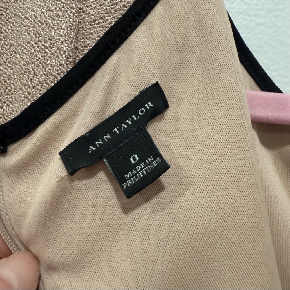Ann Taylor color block contrast dress 0 - Picture 10 of 12